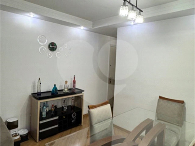 Apartamento à venda com 3 quartos, sendo 1 suíte,  em Vila Maria, São Paulo, SP