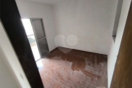 Sobrado à venda com 3 quartos, sendo 1 suíte, em Jardim Umarizal, São Paulo, SP