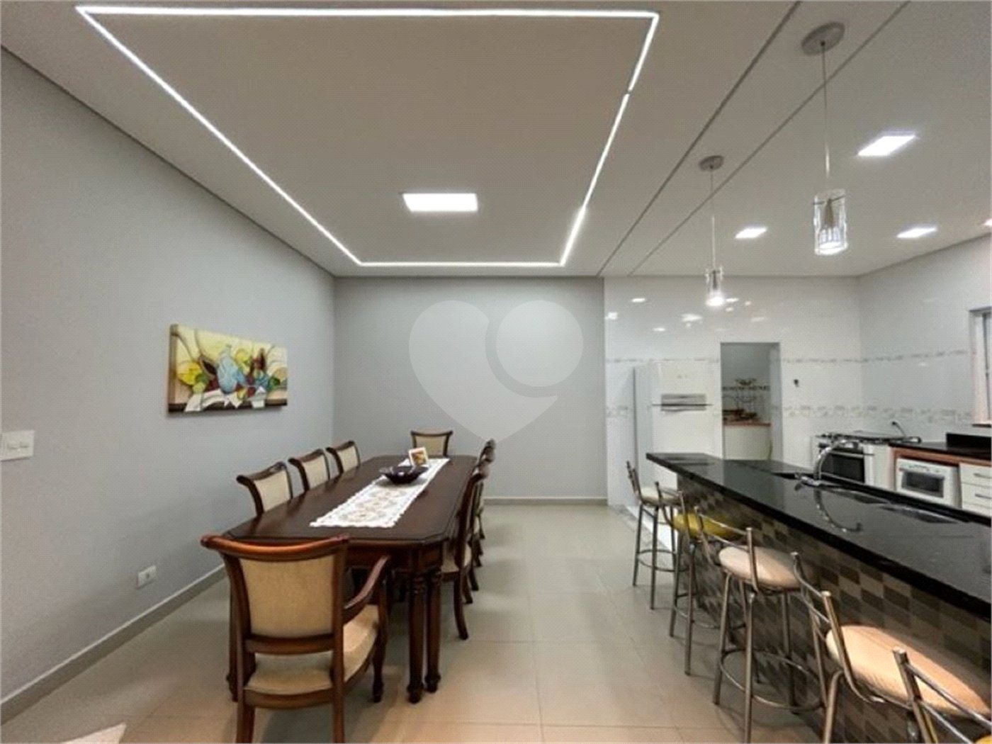 Casa à venda com 4 suítes no condomínio Aruã Eco Park, Mogi das Cruzes - SP