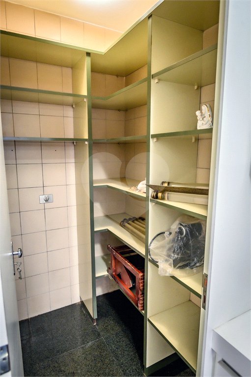 Apartamento à venda com 3 suítes em Paineiras do Morumbi, São Paulo, SP