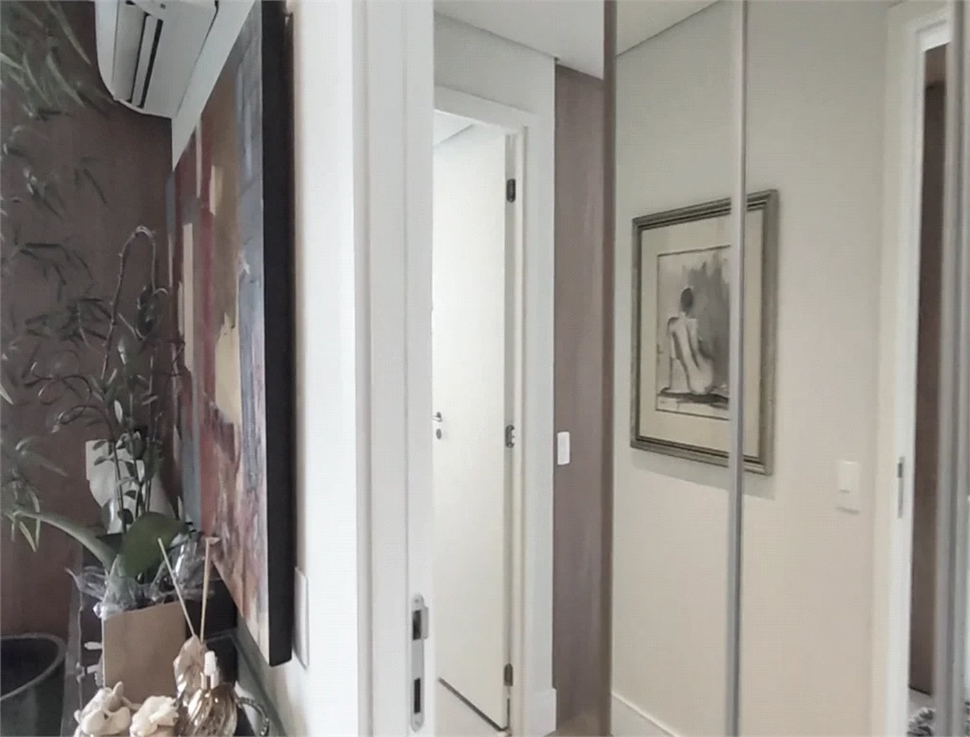 Apartamento à venda com 2 suítes em Pinheiros, São Paulo, SP