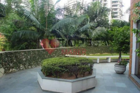 Apartamento à venda com 3 suítes em Vila Suzana, São Paulo, SP