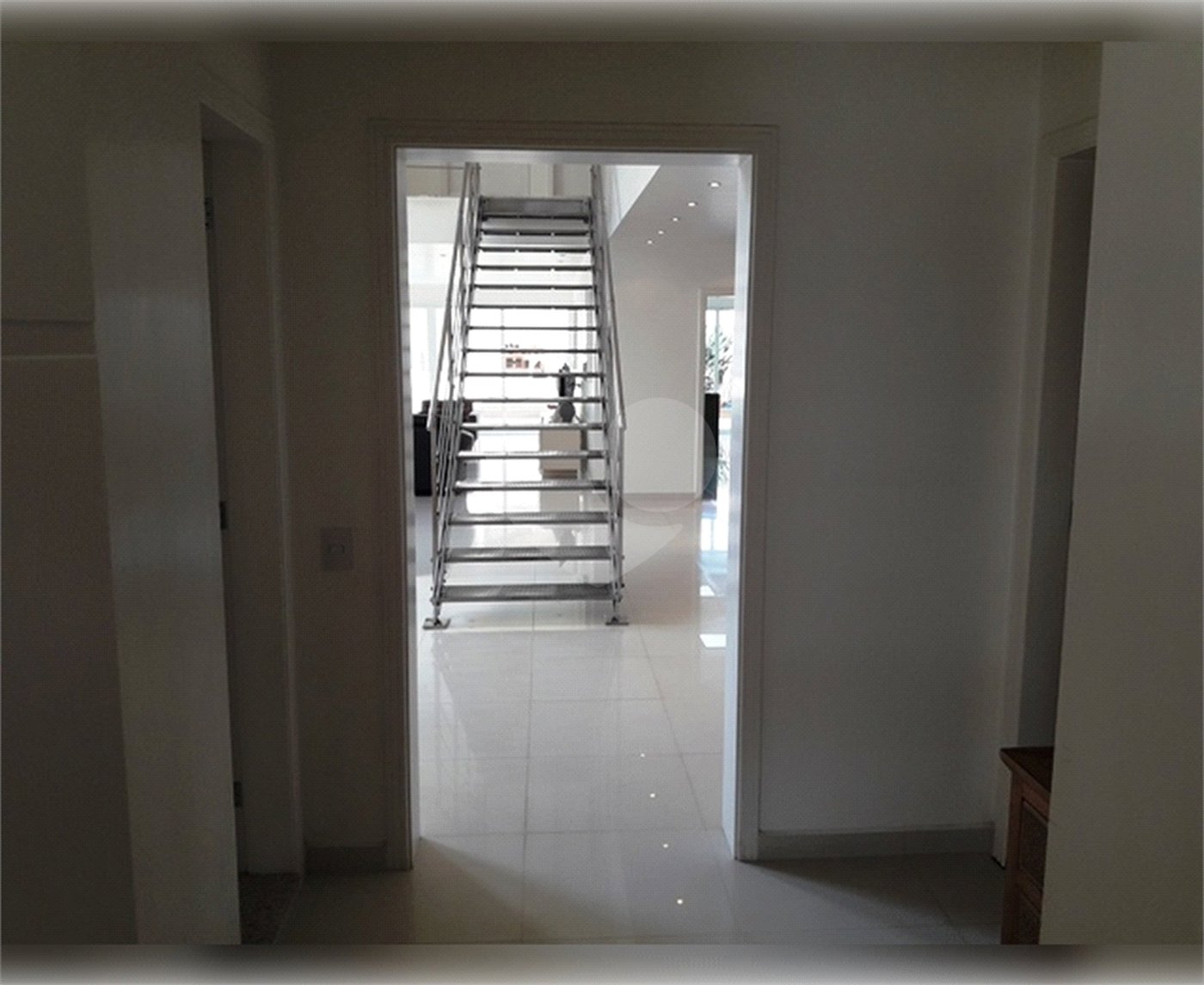 Casa à venda com 4 quartos, sendo 3 suítes, em Santana, São Paulo, SP