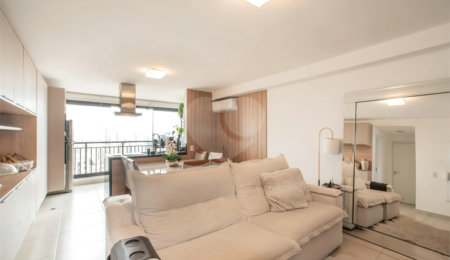 Apartamento à venda com 2 quartos, sendo 1 suíte,  em Mirandópolis, São Paulo, SP