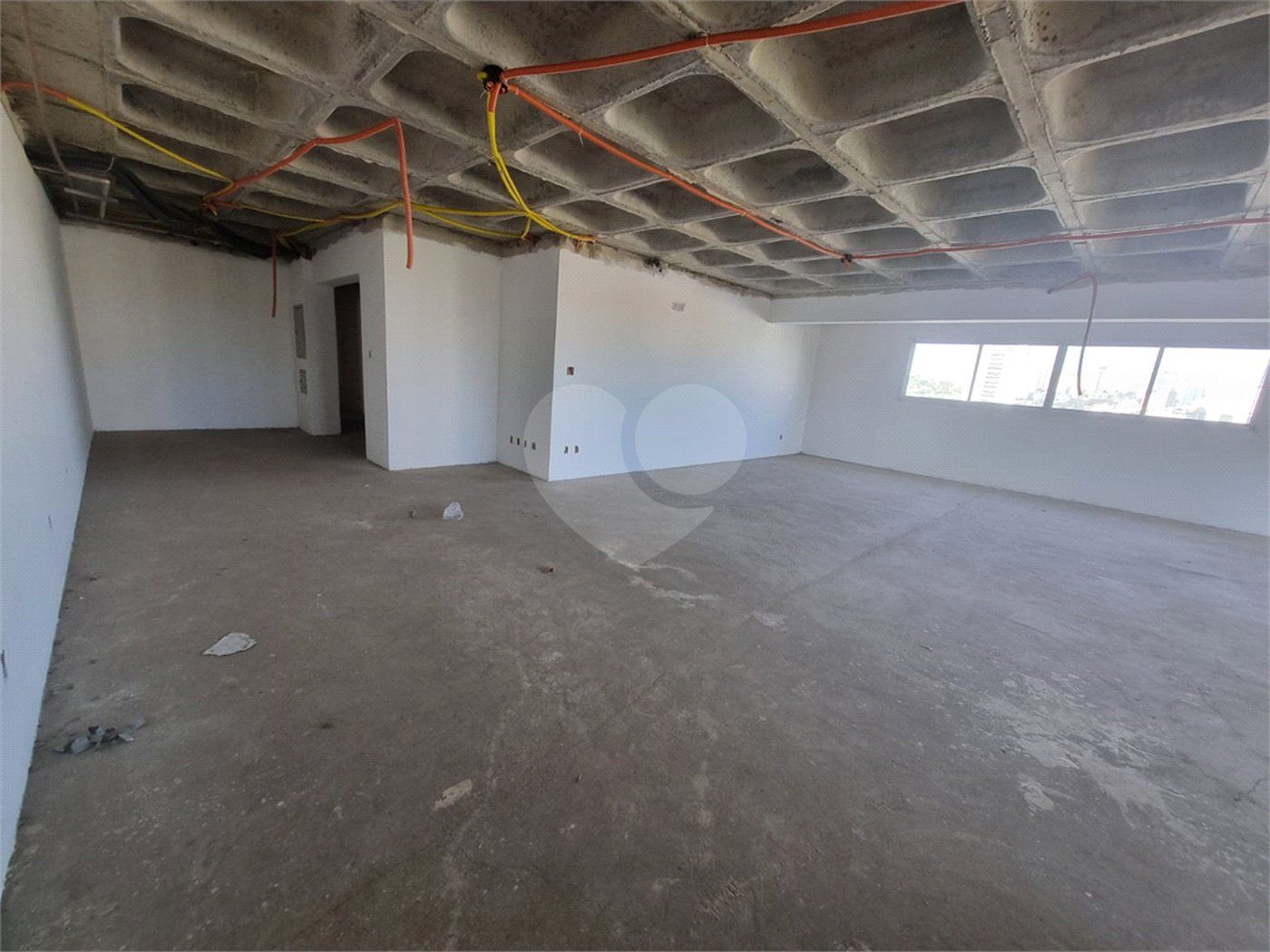 Apartamento à venda com 4 quartos, sendo 3 suítes, em Jardim Judith, Sorocaba, SP