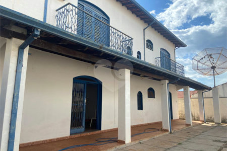 Casa à venda com 4 suítes em Vila Harmonia, Araraquara, SP