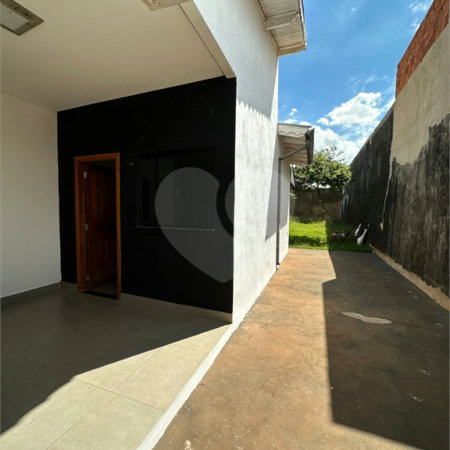 Casa para alugar com 2 quartos, sendo 1 suíte, em Parque dos Ipês III, Ponta Porã, MS