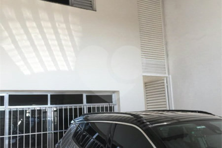 Sobrado à venda com 2 suítes em Jardim Nova Itaquá, Itaquaquecetuba, SP