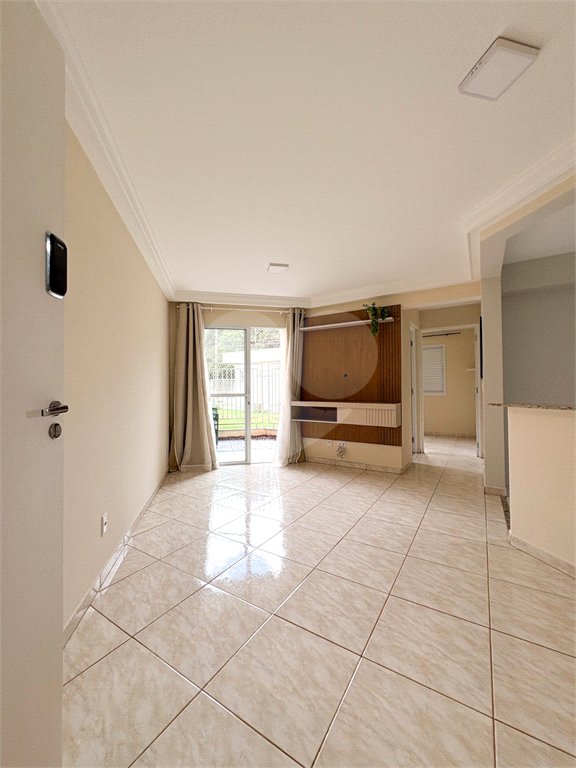 Apartamento à venda com 2 quartos em Taboleiro Verde, Cotia, SP