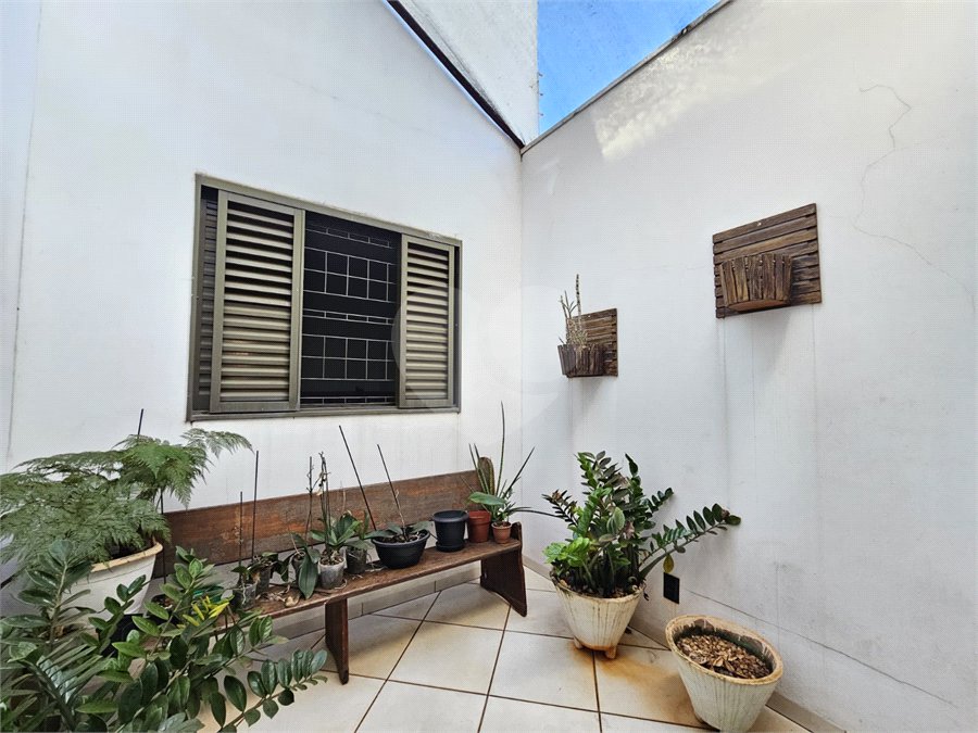Casa à venda com 3 quartos, sendo 1 suíte,  em Jardim Jóquei Clube, Ribeirão Preto, SP