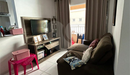 Apartamento à venda com 2 quartos, sendo 1 suíte,  em Despraiado, Cuiabá, MT