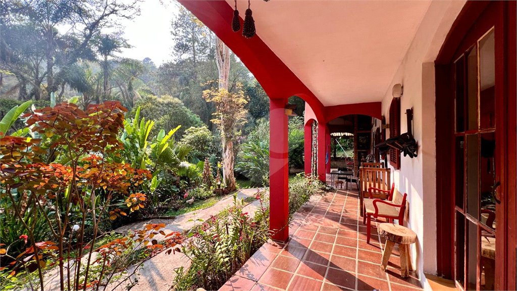 Casa à venda com 4 quartos, sendo 1 suíte, em Serra da Cantareira, Mairiporã, SP