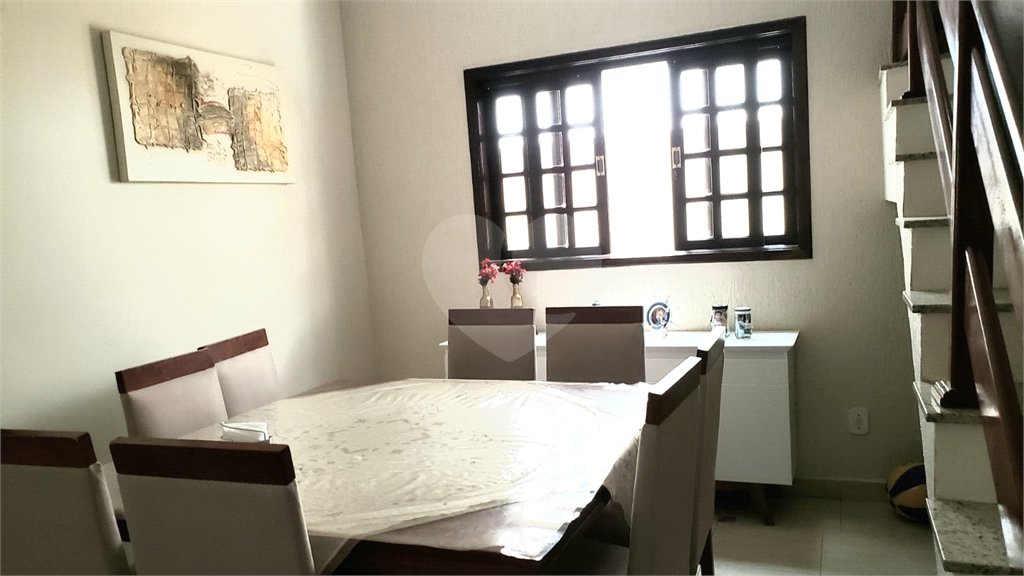 Sobrado à venda com 3 quartos, sendo 1 suíte, em Jardim Sul, São José dos Campos, SP
