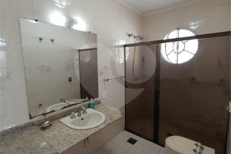 Casa à venda com 5 quartos, sendo 3 suítes,  no condomínio Estância Marambaia, Vinhedo - SP