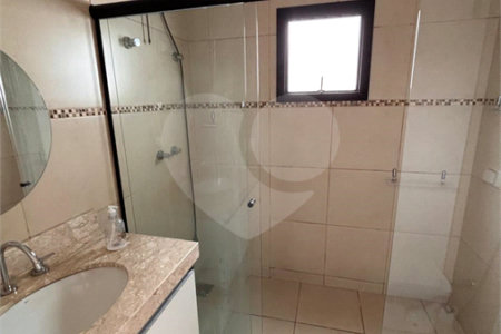 Casa à venda com 3 suítes no condomínio Residencial Maria Dulce, Indaiatuba - SP