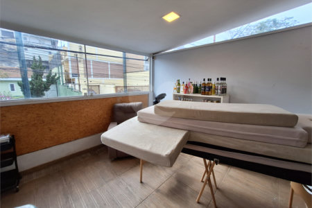 Casa à venda com 3 quartos, sendo 1 suíte, em Chora Menino, São Paulo, SP