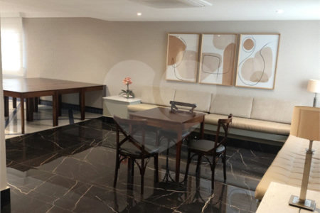 Apartamento à venda com 3 quartos, sendo 1 suíte, em Indianópolis, São Paulo, SP