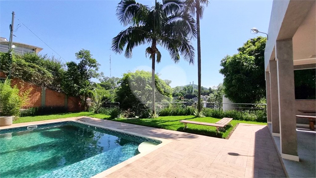 Casa à venda ou para alugar com 3 suítes em Tremembé, São Paulo, SP