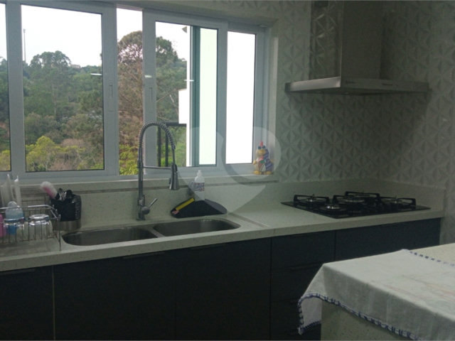 Casa à venda com 3 suítes em Serra da Cantareira, Mairiporã, SP