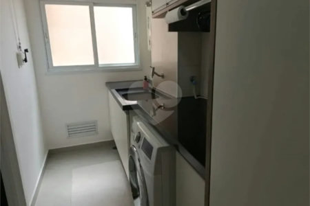 Apartamento à venda com 3 quartos, sendo 1 suíte, em Vila Gomes, São Paulo, SP