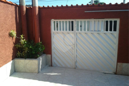 Casa à venda com 4 quartos em Campo Grande, Rio de Janeiro, RJ
