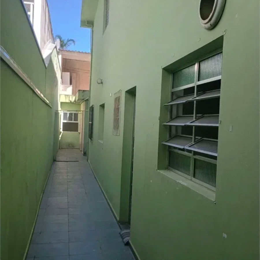 Sobrado à venda com 5 quartos em Vila Arriete, São Paulo, SP