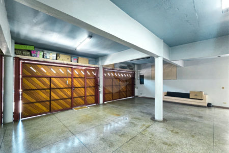 Sobrado à venda com 3 quartos, sendo 1 suíte, em Jardim São Bento, São Paulo, SP