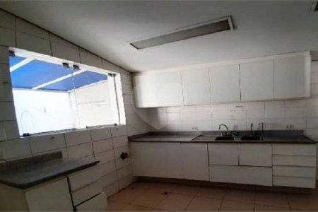 Sobrado à venda com 4 quartos em Vila Mariana, São Paulo, SP
