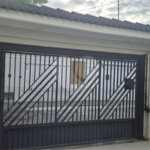 Sobrado à venda com 3 quartos, sendo 1 suíte, em Tremembé, São Paulo, SP
