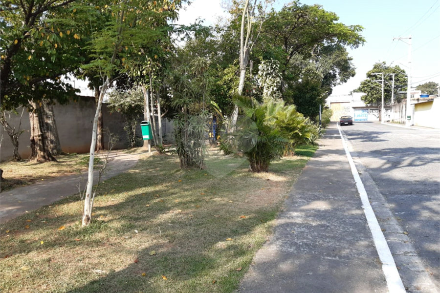 Casa Térrea à venda com 4 quartos em Campo Limpo, São Paulo, SP