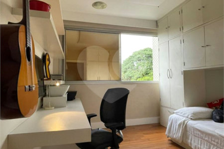 Apartamento à venda com 3 quartos, sendo 1 suíte, em Perdizes, São Paulo, SP