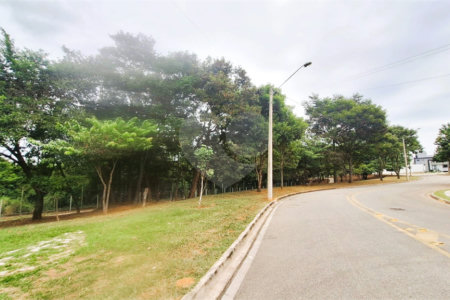 Terreno à venda no condomínio Terras de São Francisco, Sorocaba - SP