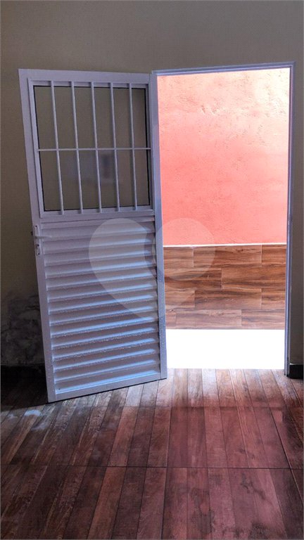 Casa à venda com 8 quartos no condomínio Quaresmeira, Suzano - SP