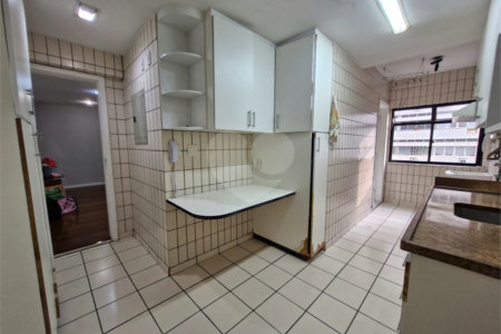 Apartamento à venda com 3 quartos, sendo 1 suíte,  em Tijuca, Rio de Janeiro, RJ
