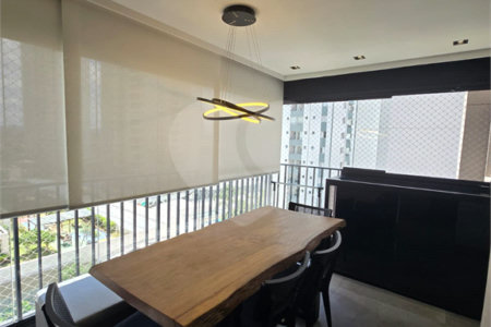 Apartamento à venda com 3 quartos, sendo 1 suíte, em Tatuapé, São Paulo, SP
