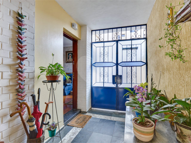 Sobrado à venda com 3 quartos, sendo 2 suítes,  em Vila Mascote, São Paulo, SP