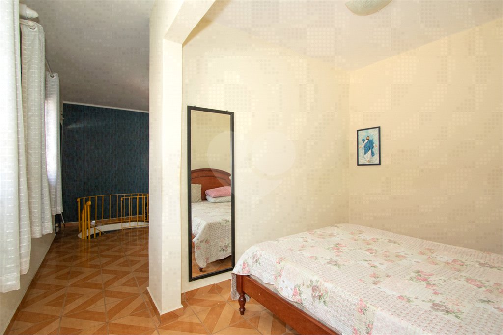 Sobrado à venda com 5 quartos, sendo 2 suítes, em Tremembé, São Paulo, SP