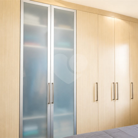 Apartamento à venda com 3 quartos, sendo 1 suíte, em Santo Amaro, São Paulo, SP