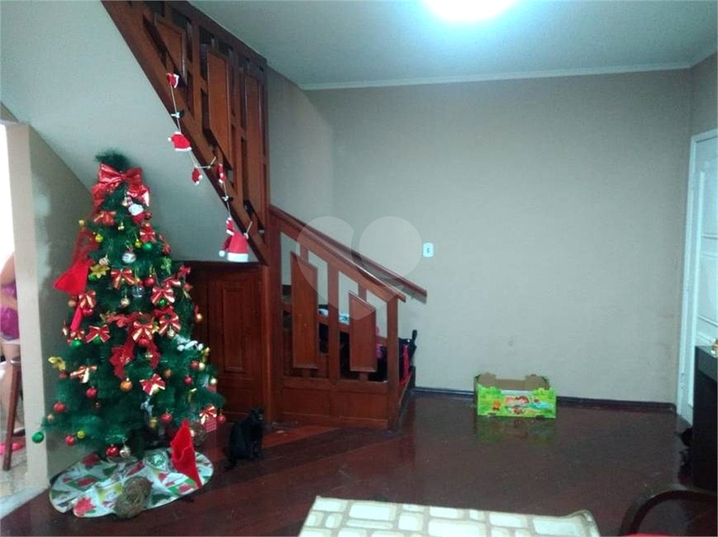 Casa com 202m² , 4 dormitórios , sendo 1 suíte , 3 vagas de garagem.