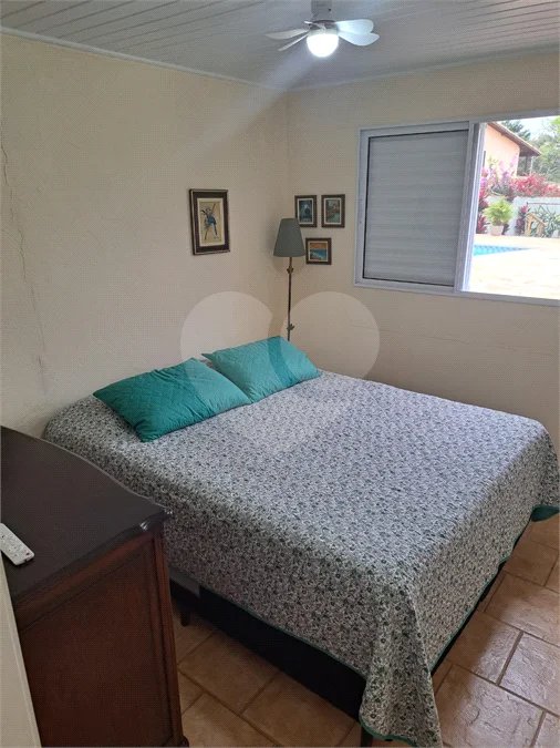 Casa Ampla com 5 Dormitórios, Piscina e Lazer Completo em Terreno de 1.260 m²