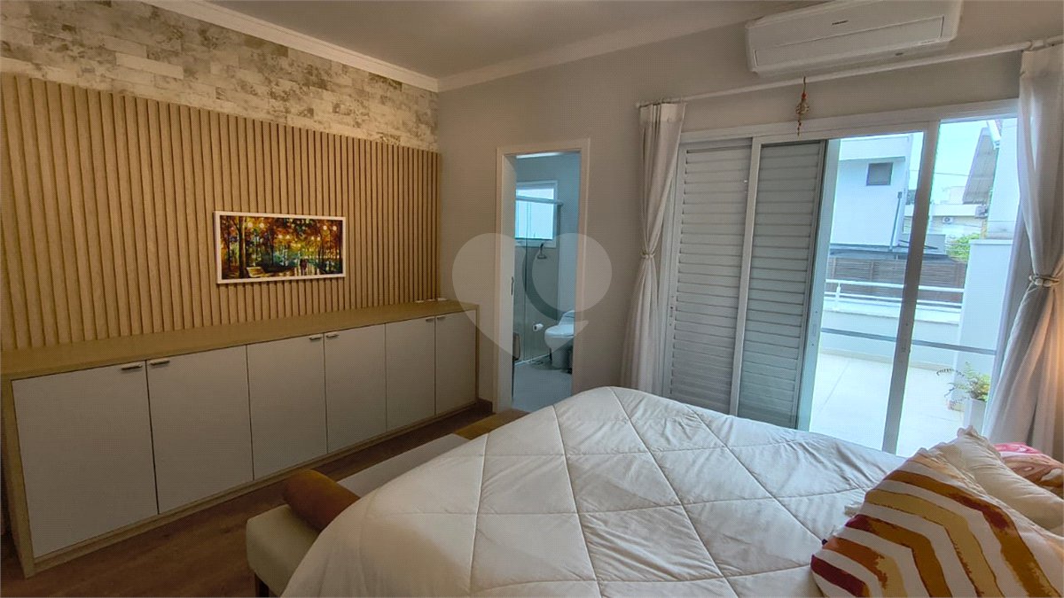 Casa à venda com 3 suítes no condomínio Reserva da Mata, Vinhedo - SP