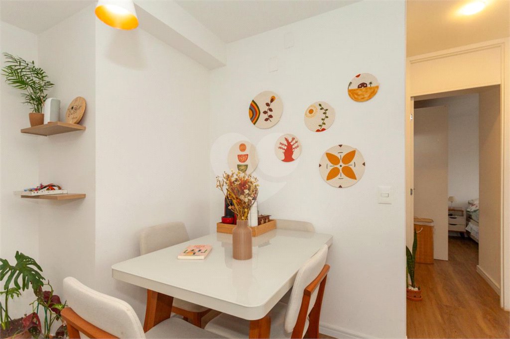 Apartamento à venda com 2 quartos em Vila Constança, São Paulo, SP