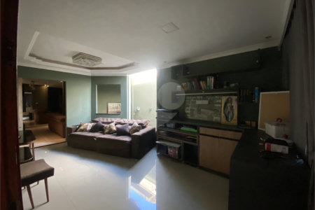 Casa à venda com 2 quartos, sendo 1 suíte, em Jardim Estoril, Ponta Porã, MS