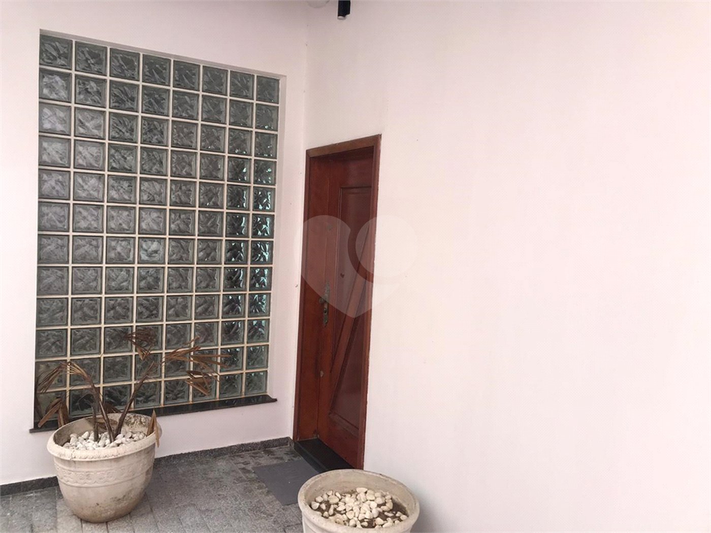 Casa à venda com 2 quartos, sendo 3 suítes, em Vila Oliveira, Mogi das Cruzes, SP