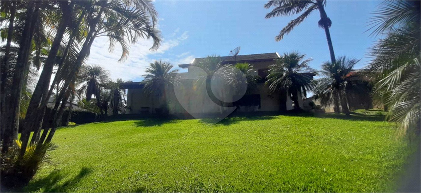 Casa à venda com 4 suítes no condomínio Parque Imperial da Cantareira, Mairiporã - SP