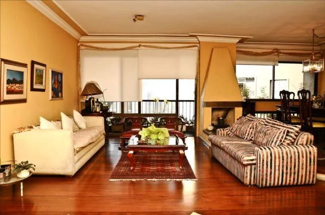 Apartamento à venda com 3 suítes em Real Parque, São Paulo, SP