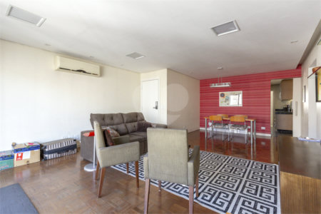 Apartamento à venda com 4 quartos, sendo 2 suítes, em Indianópolis, São Paulo, SP