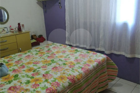 Casa à venda com 2 quartos, sendo 1 suíte, em Parada Inglesa, São Paulo, SP