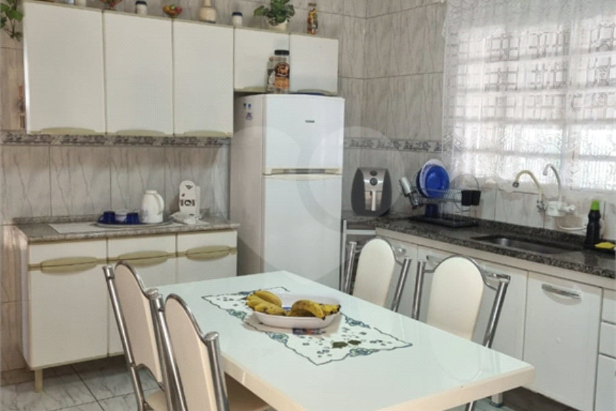 Casa Térrea à venda com 3 quartos no Centro, Serra Negra, SP