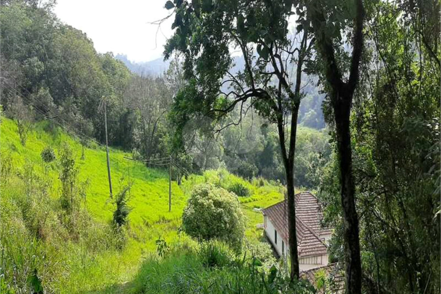 Casa Térrea à venda com 3 quartos, sendo 1 suíte, em Rio Abaixo, Mairiporã, SP